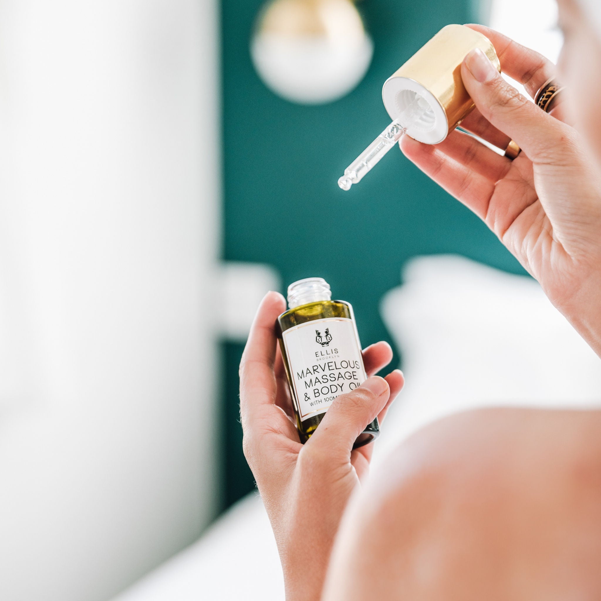 Marvelous Massage and Body Oil With 100mg of Full Spectrum CBD