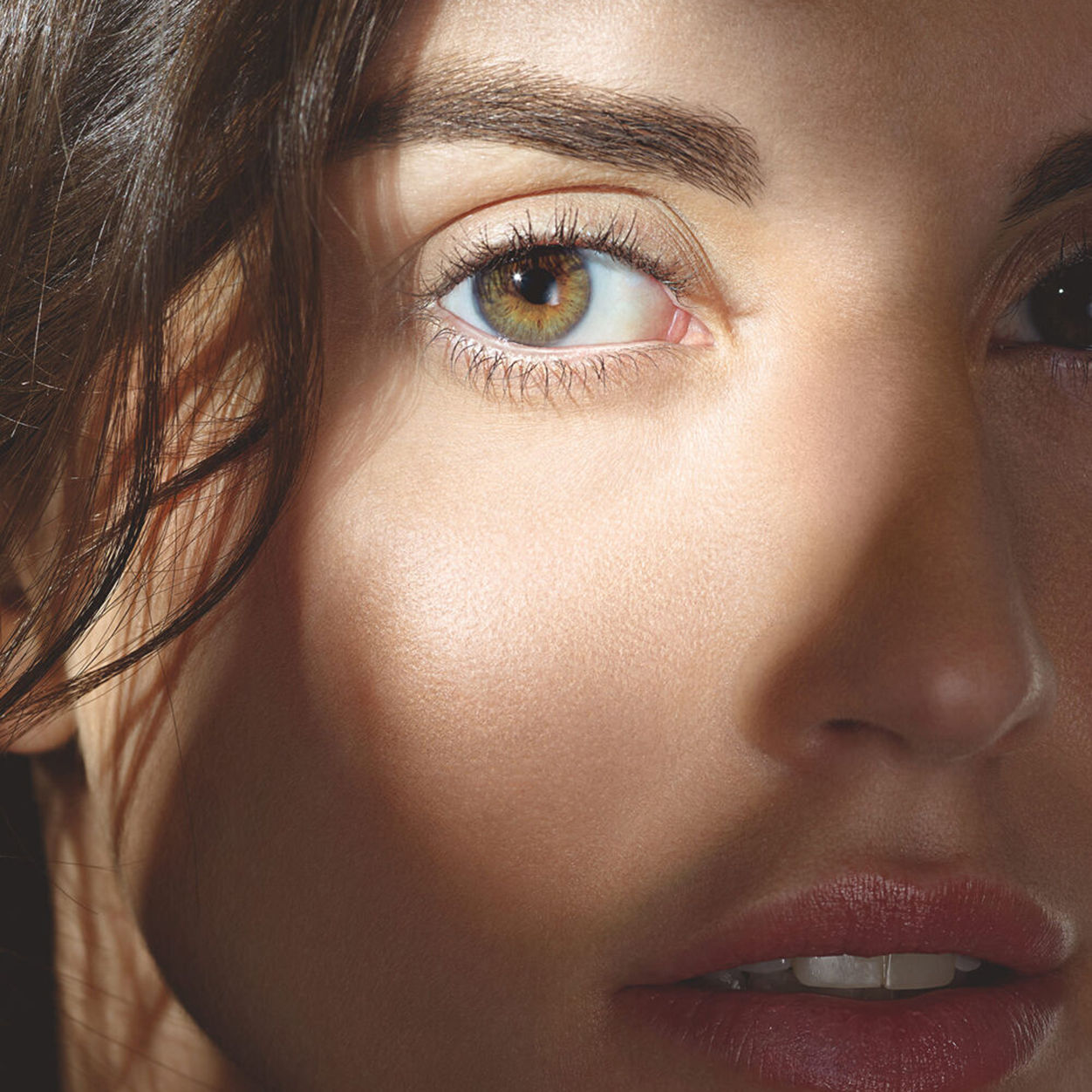 Black Rose Eye Contour Fluid