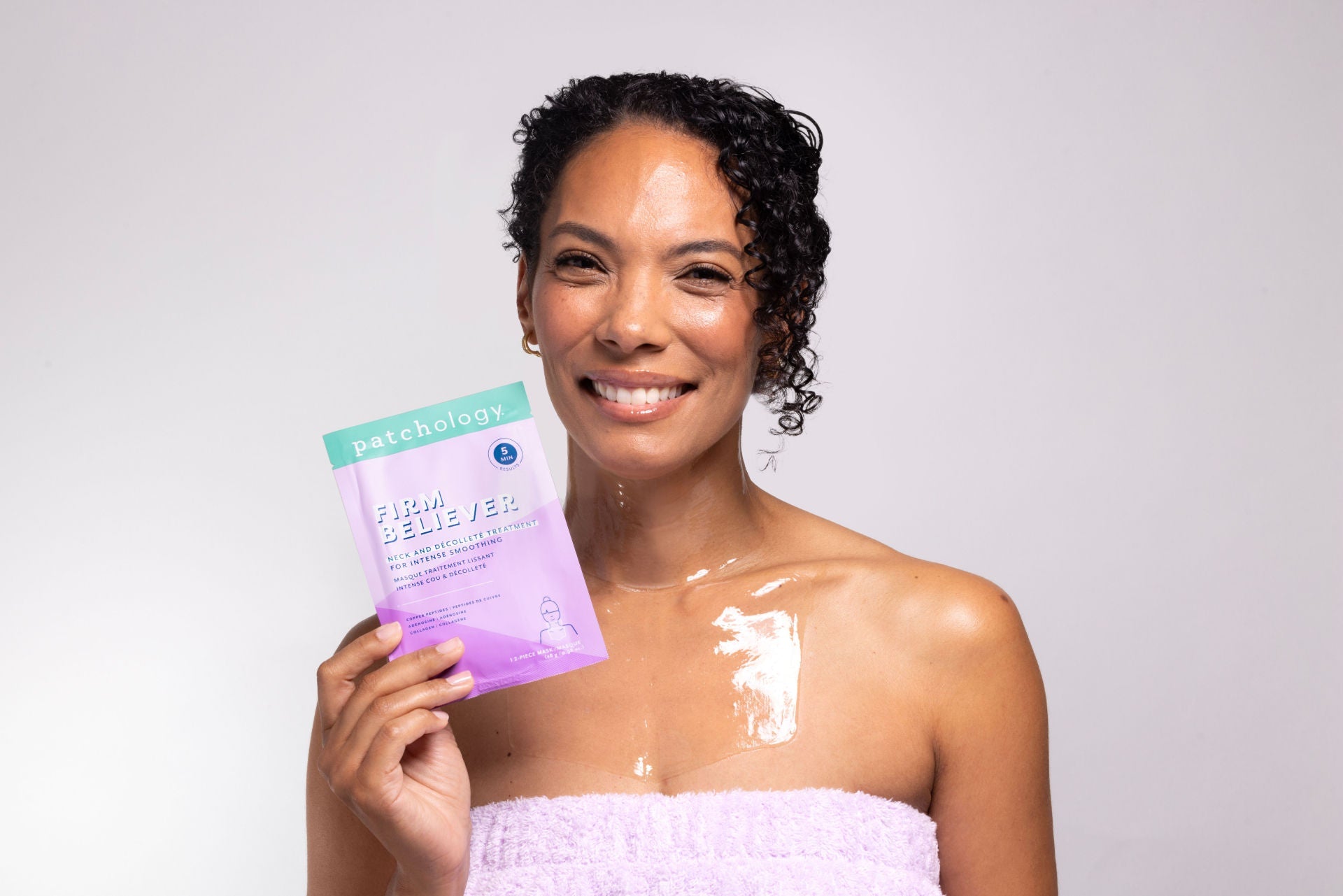 Firm Believer Neck and Décolleté Treatment for Intense Smoothing