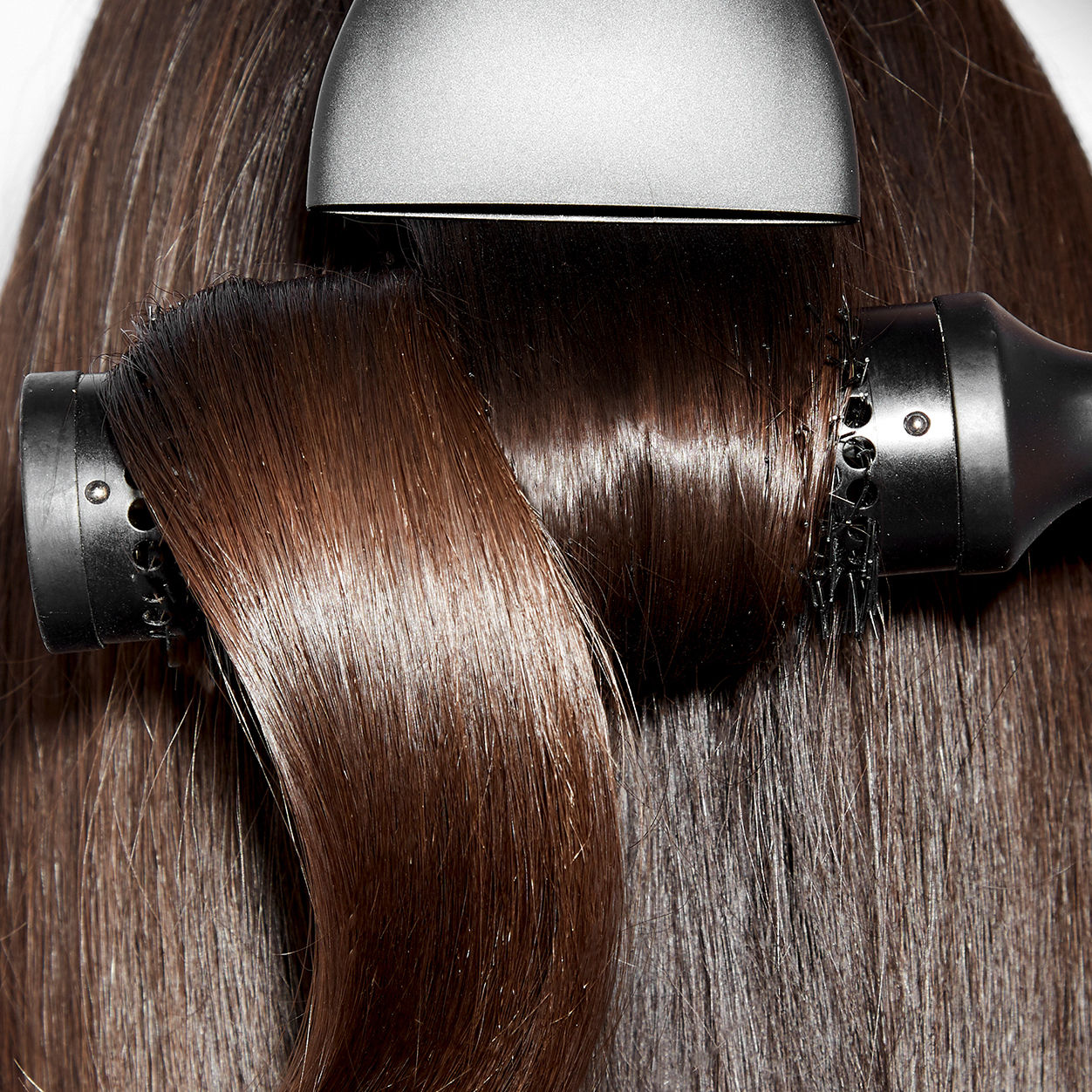 Ceramic Vented Round Brush 1.7" Barrel