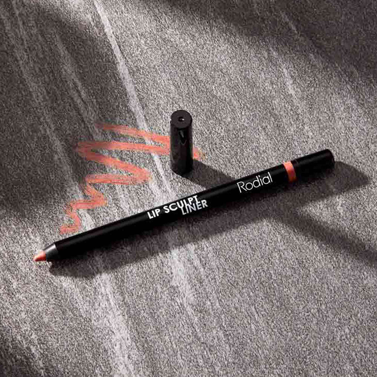 Lip Sculpt Liner
