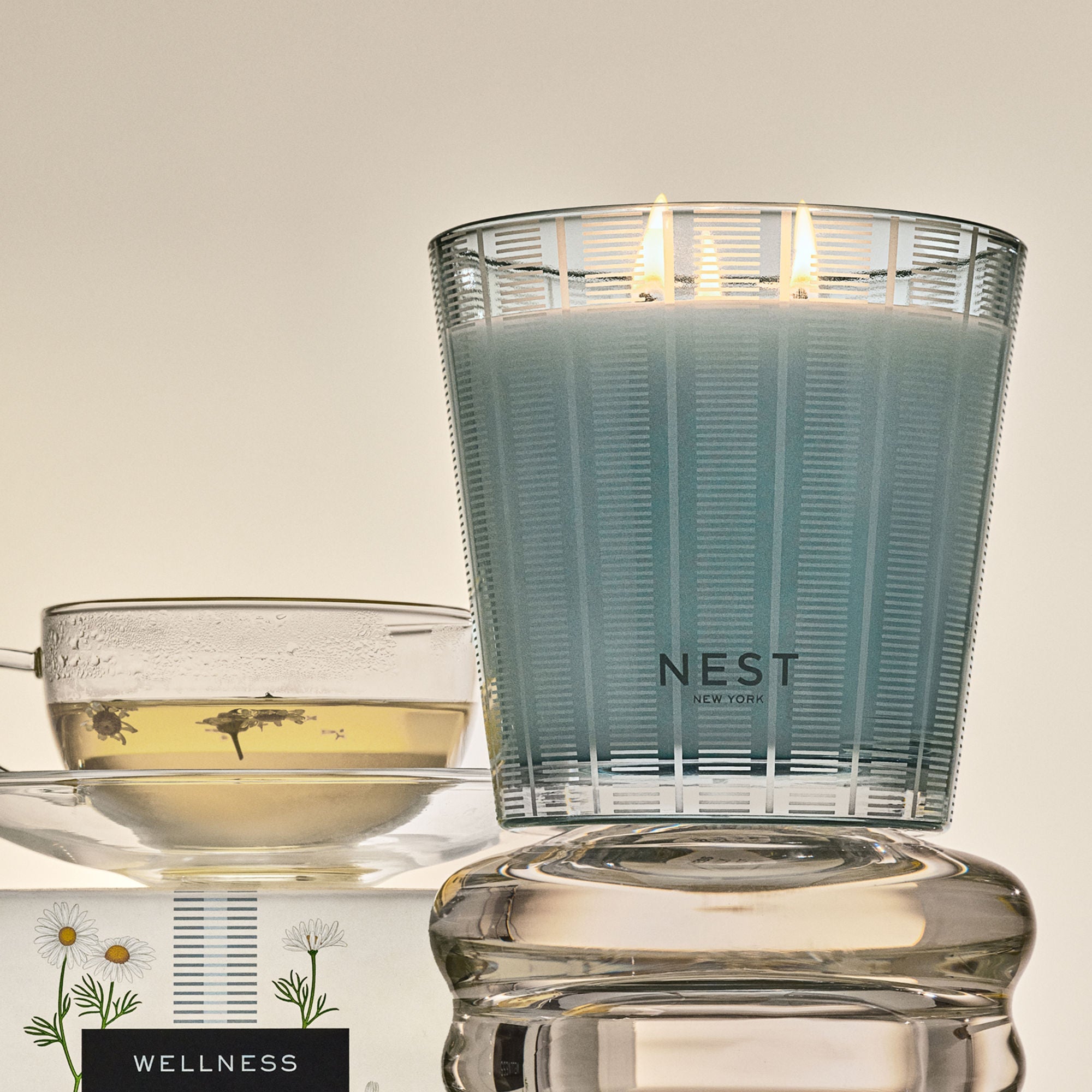Driftwood & Chamomile Candle