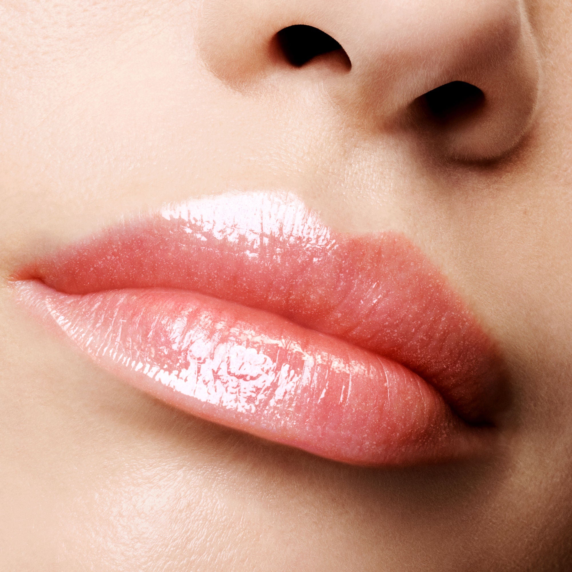 Gloss Luxe Lip with Hydrating Jojoba Oil