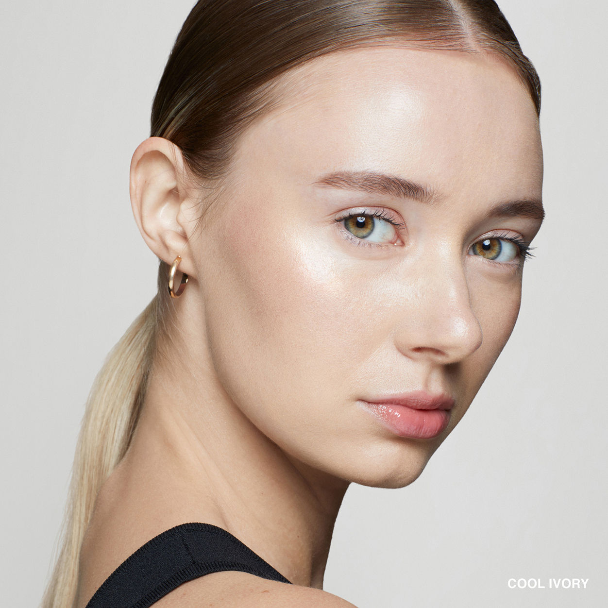 Intensive Serum Foundation SPF 40/30