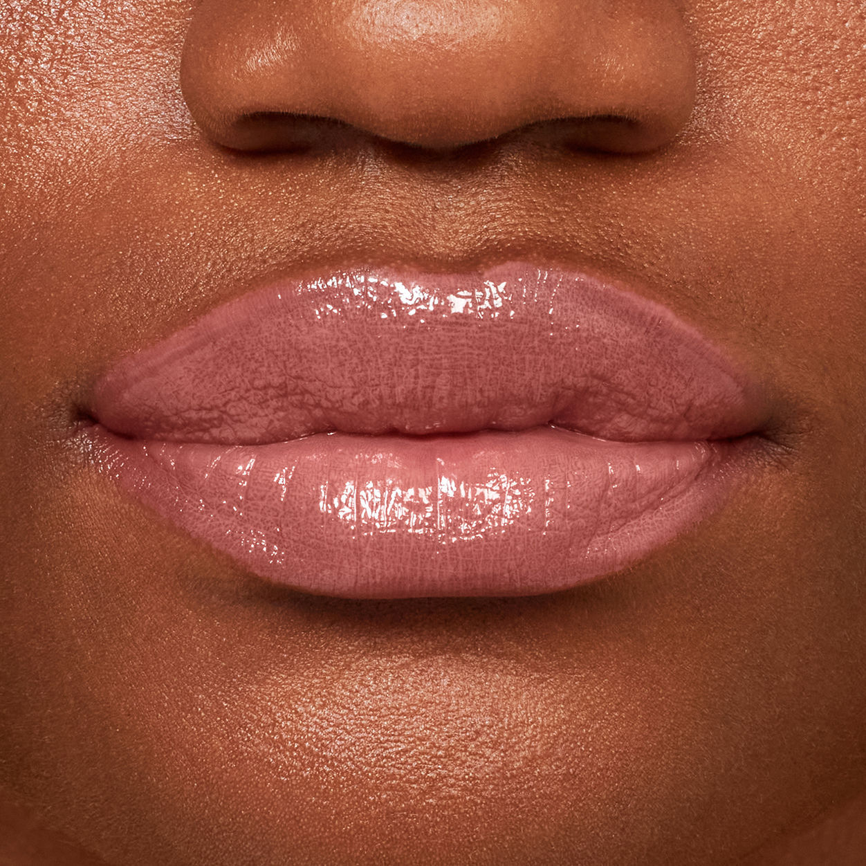 Glisten Up Lip Gloss