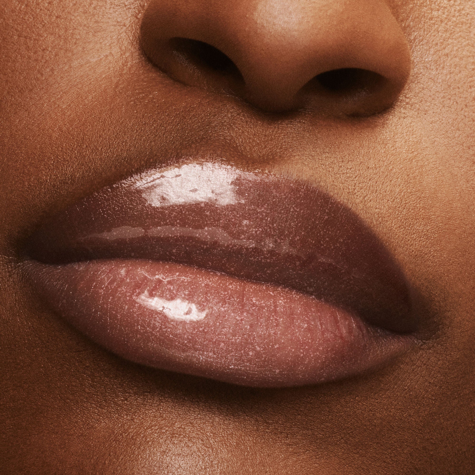 Gloss Luxe Lip with Hydrating Jojoba Oil