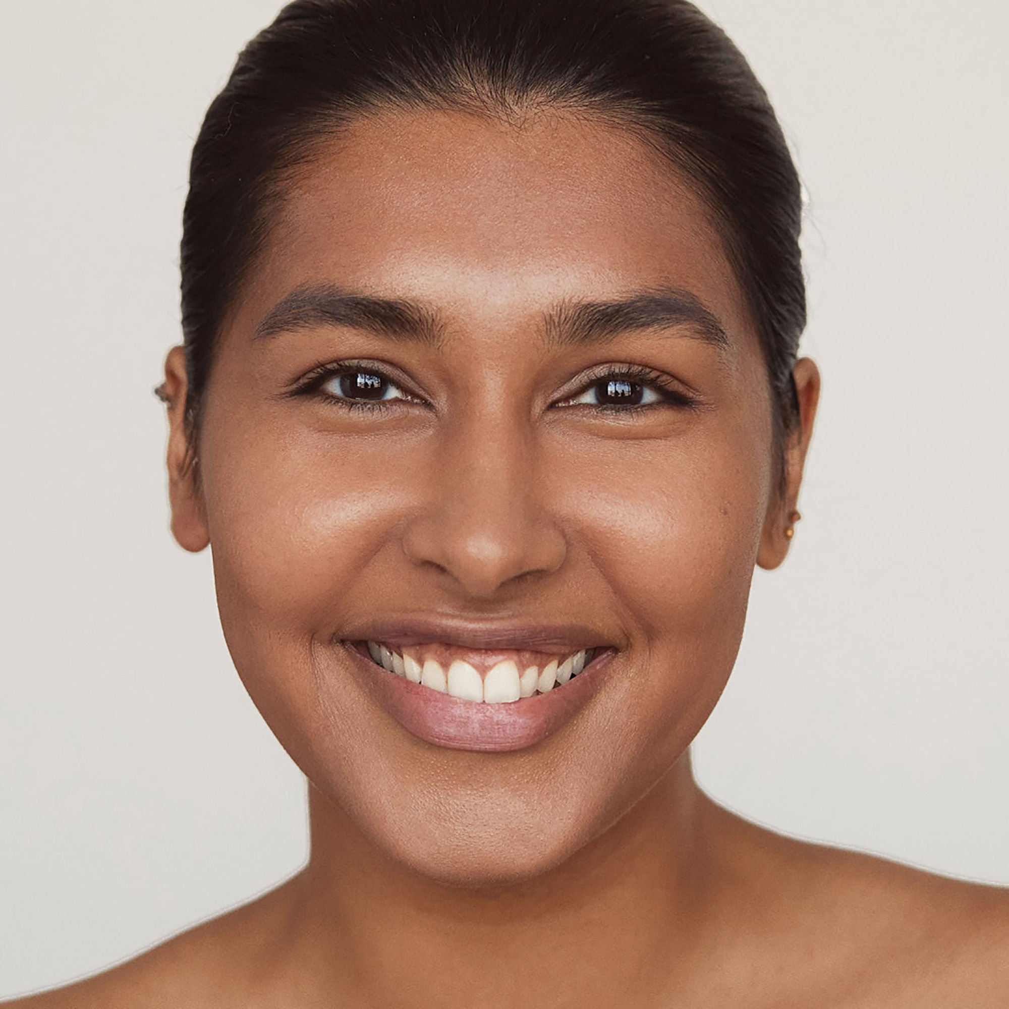 Invisible Touch Liquid Foundation