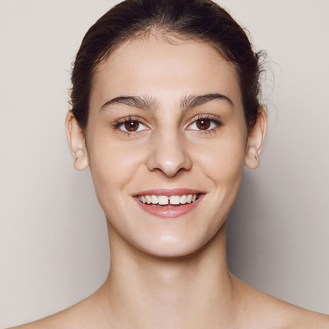 Invisible Touch Liquid Foundation