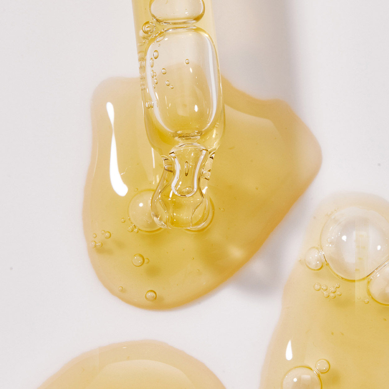 The Face Illuminating Self Tan Drops