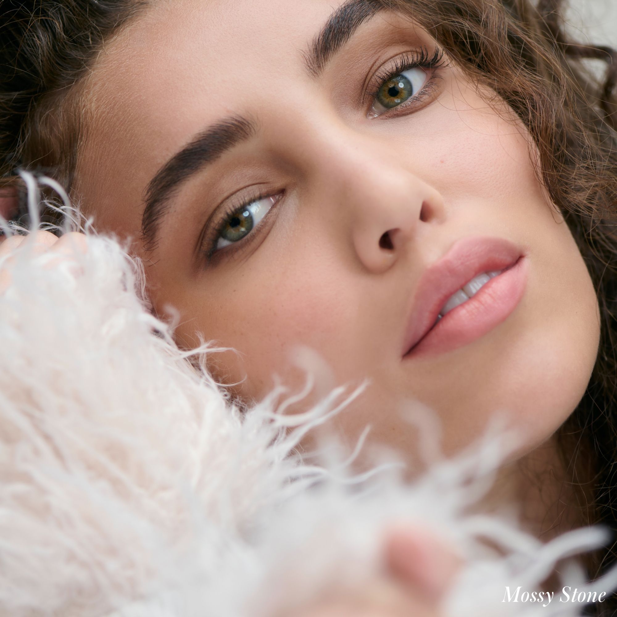 Cashmere Matte Eyelights