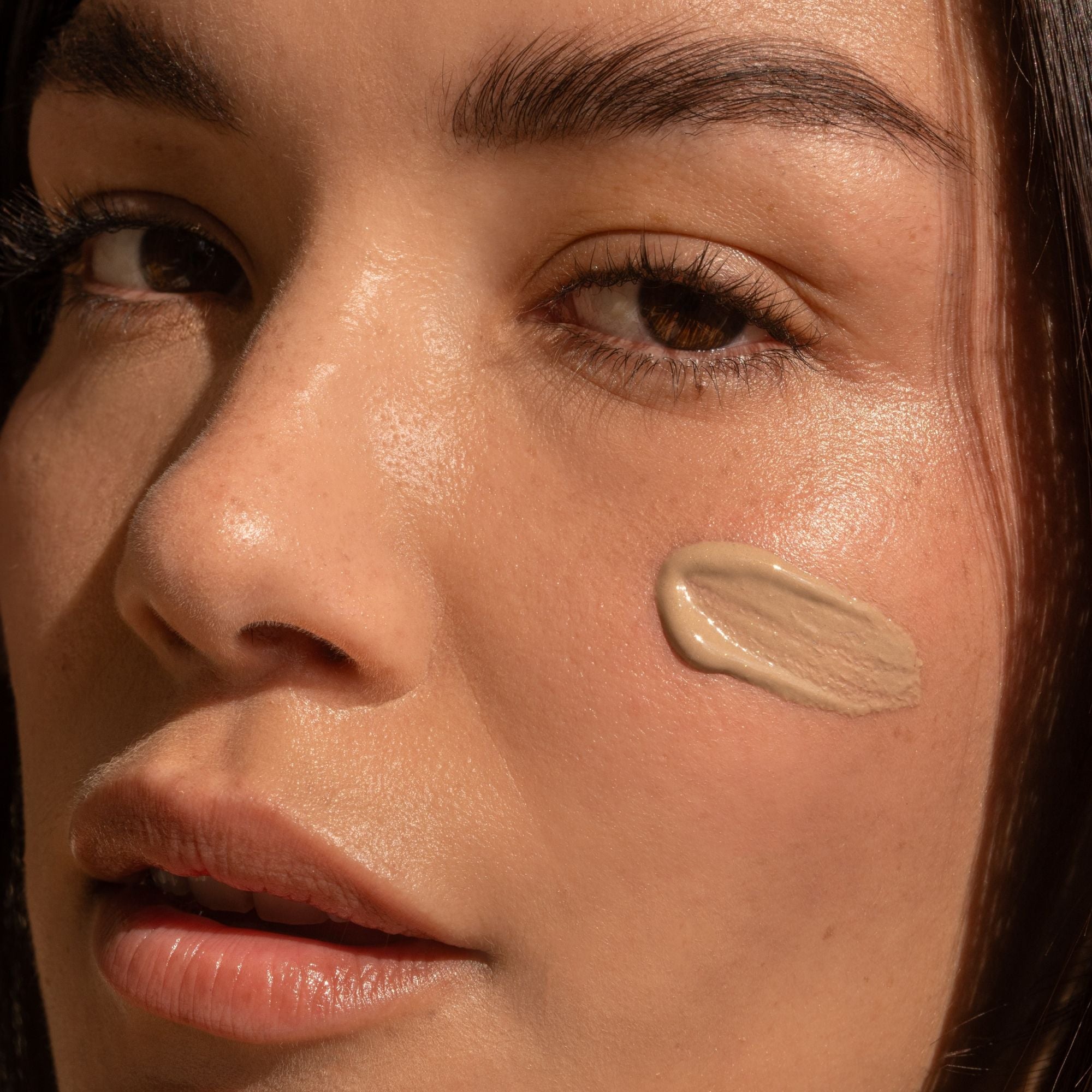 Brightening Sunscreen Minerals Broad Spectrum SPF 30 Gel-Cream