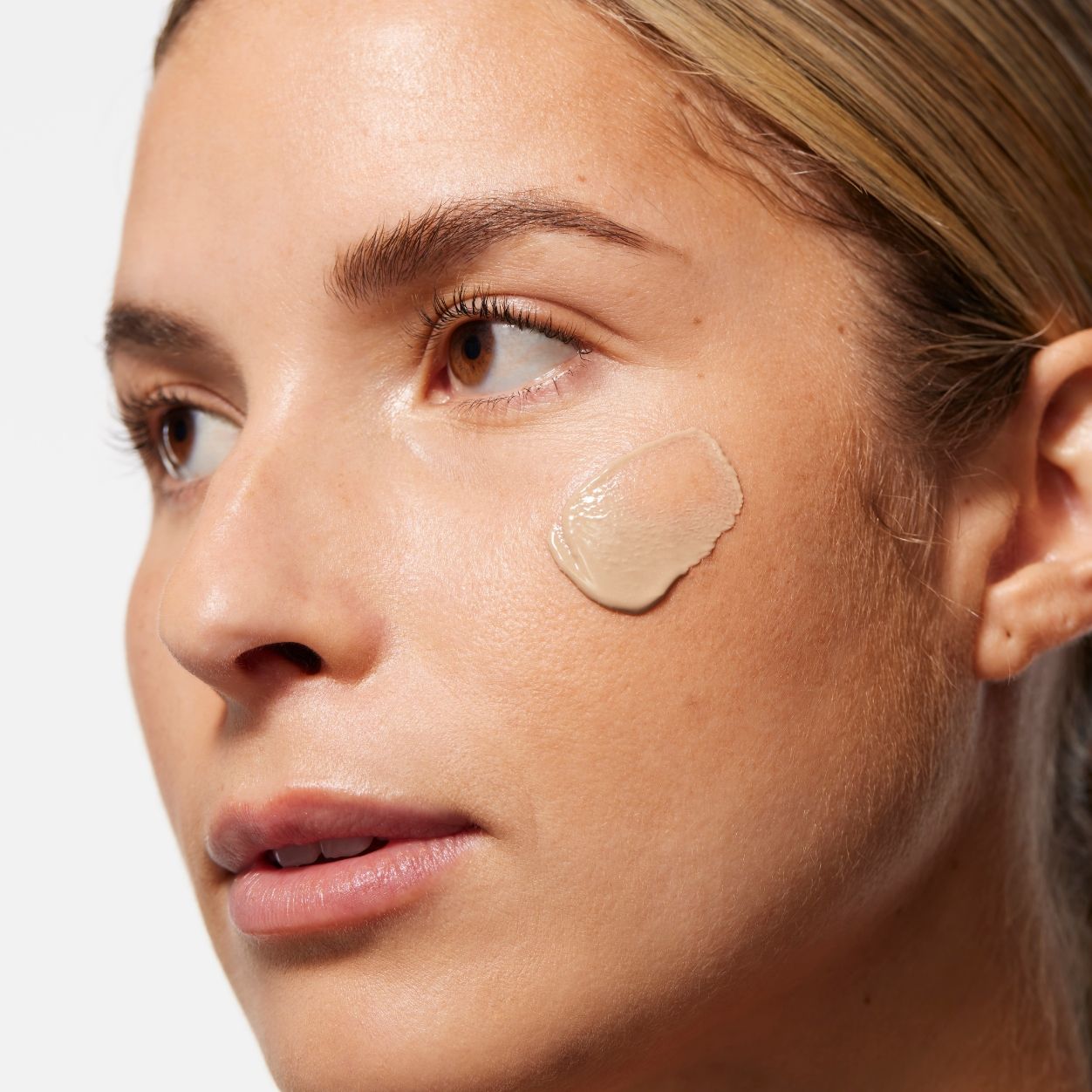 Brightening Sunscreen Minerals Broad Spectrum SPF 30 Gel-Cream