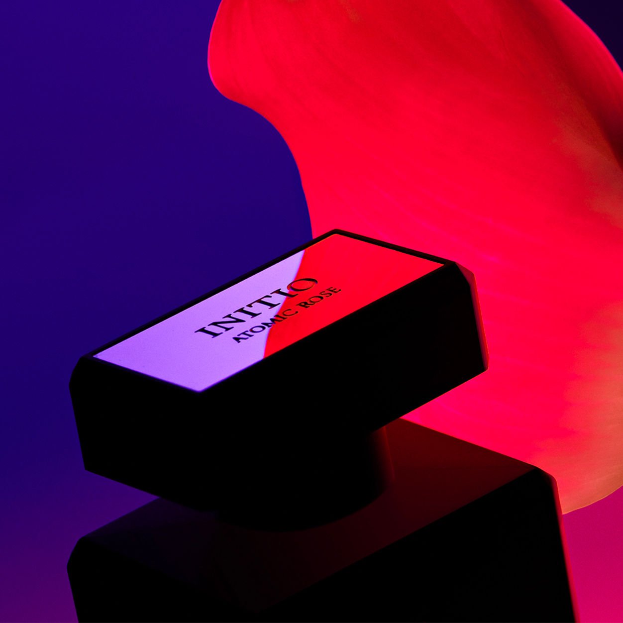 Atomic Rose Eau de Parfum