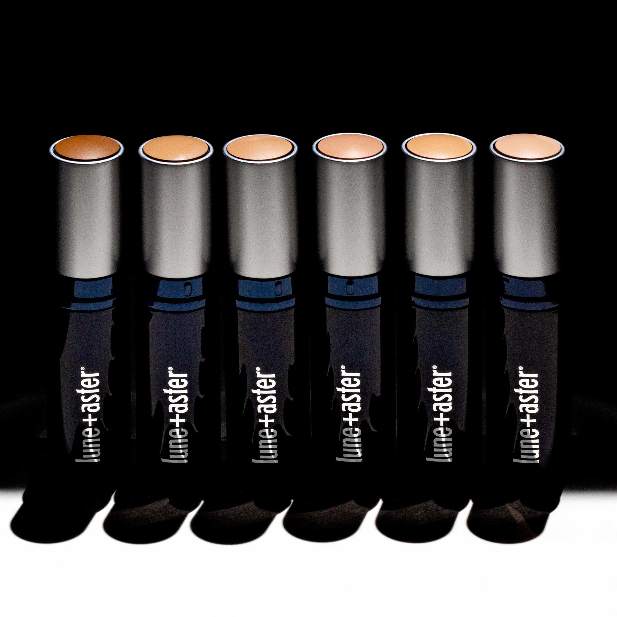 Dawn to Dusk Foundation Stick