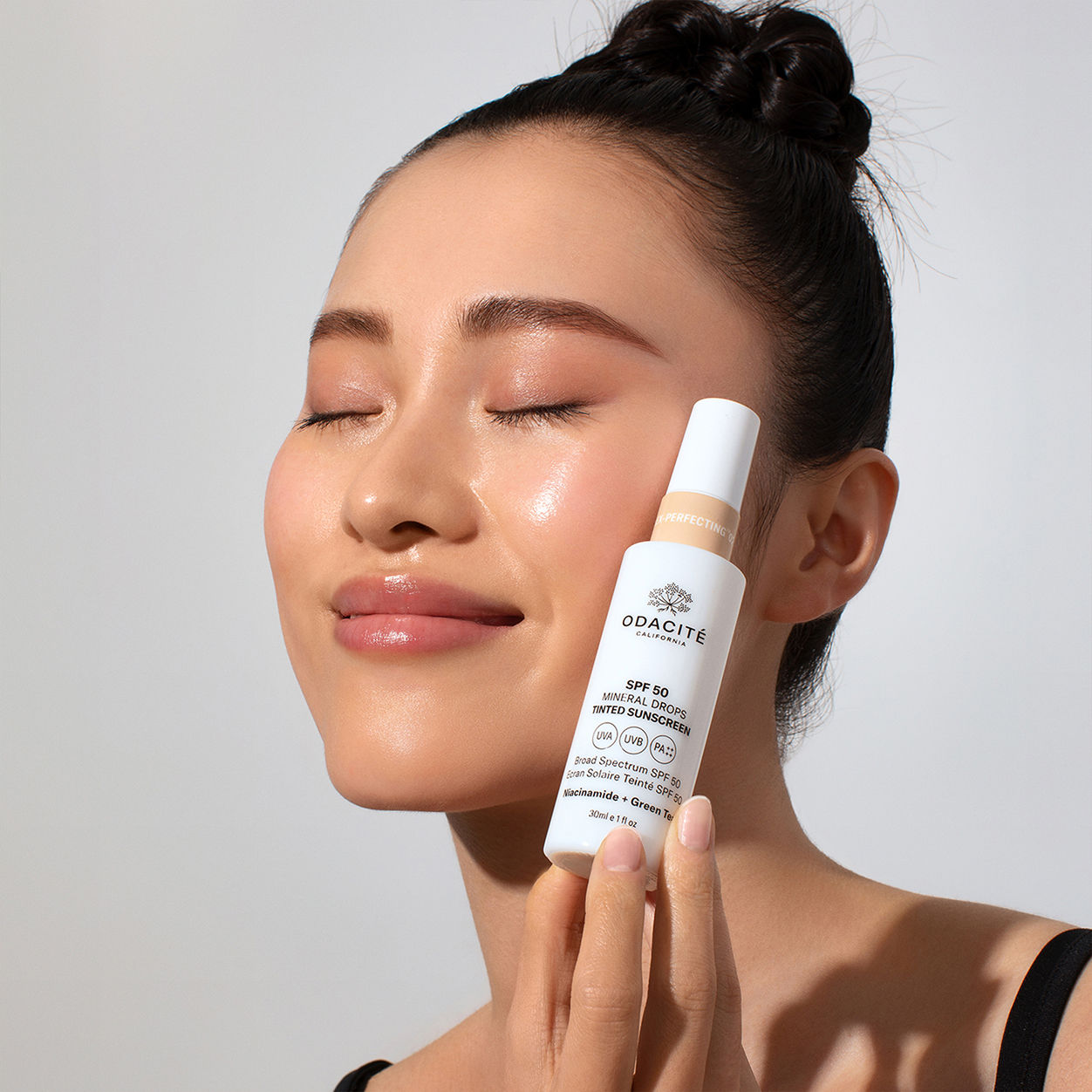 Flex-Perfecting Mineral Drops Tinted Sunscreen SPF 50