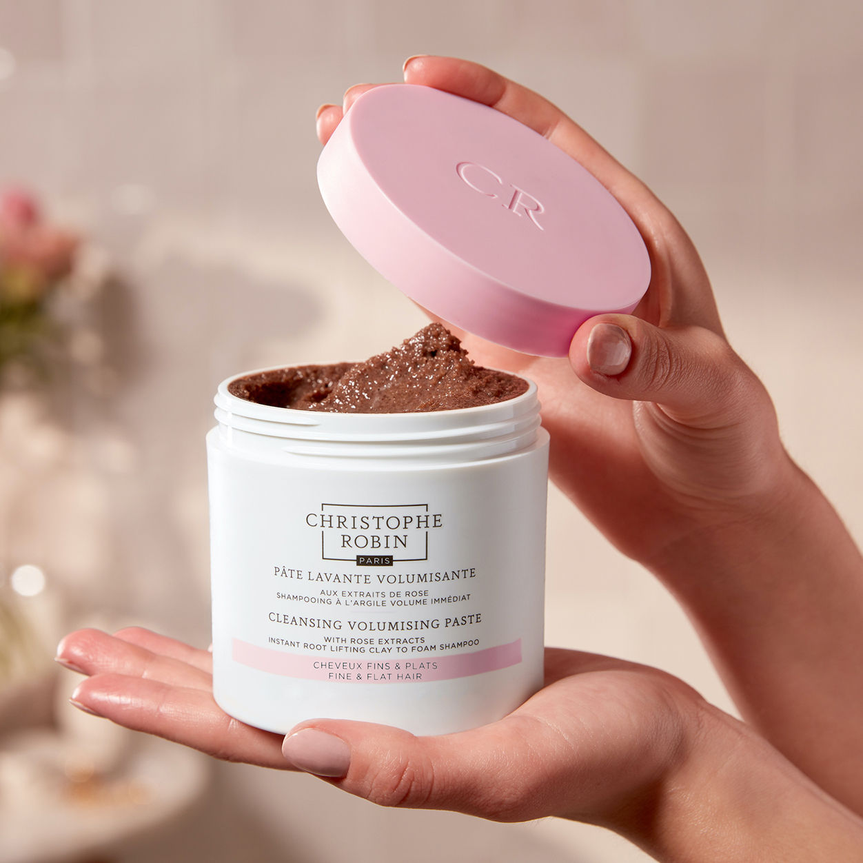Cleansing Volumizing Paste With Rose Extracts